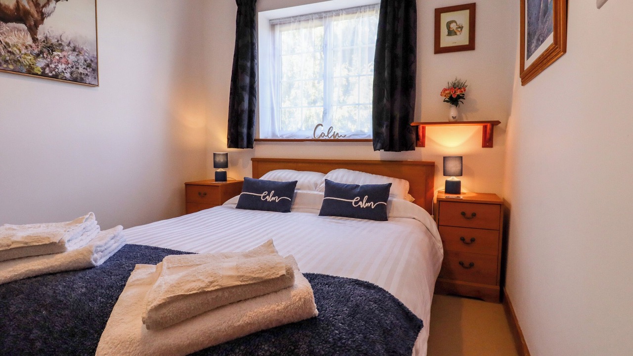 Photo of Others in Graveney