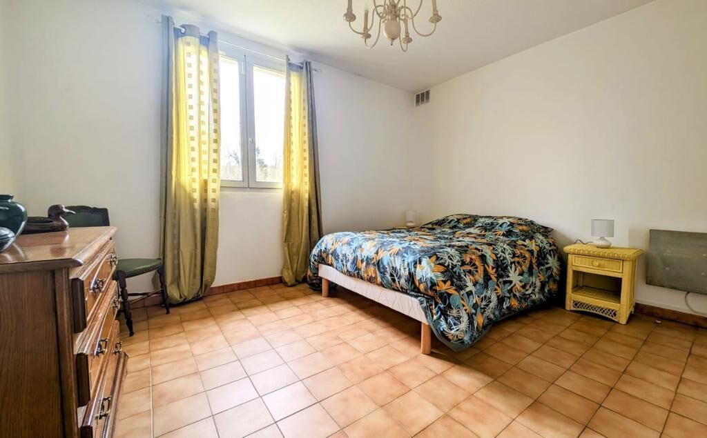 Photo of Bedroom in Saint-Hilaire-le-Chatel