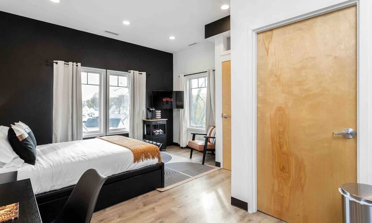 Photo of Others in Danbury