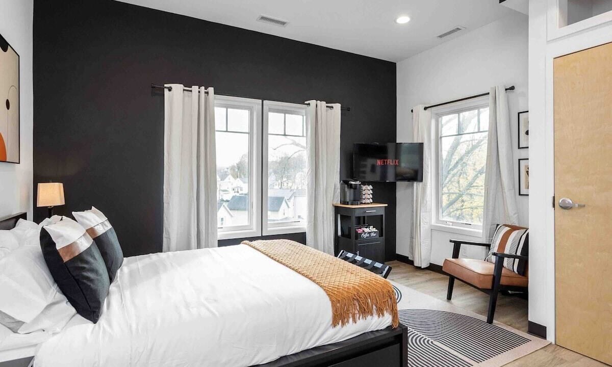 Photo of Others in Danbury