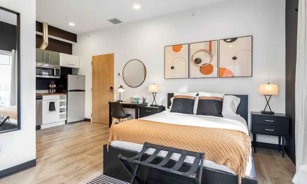 Photo of Others in Danbury