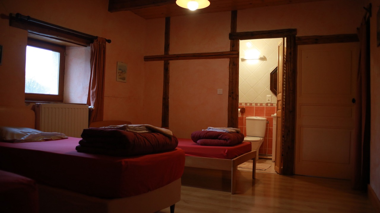 Photo of Others in Hotonnes