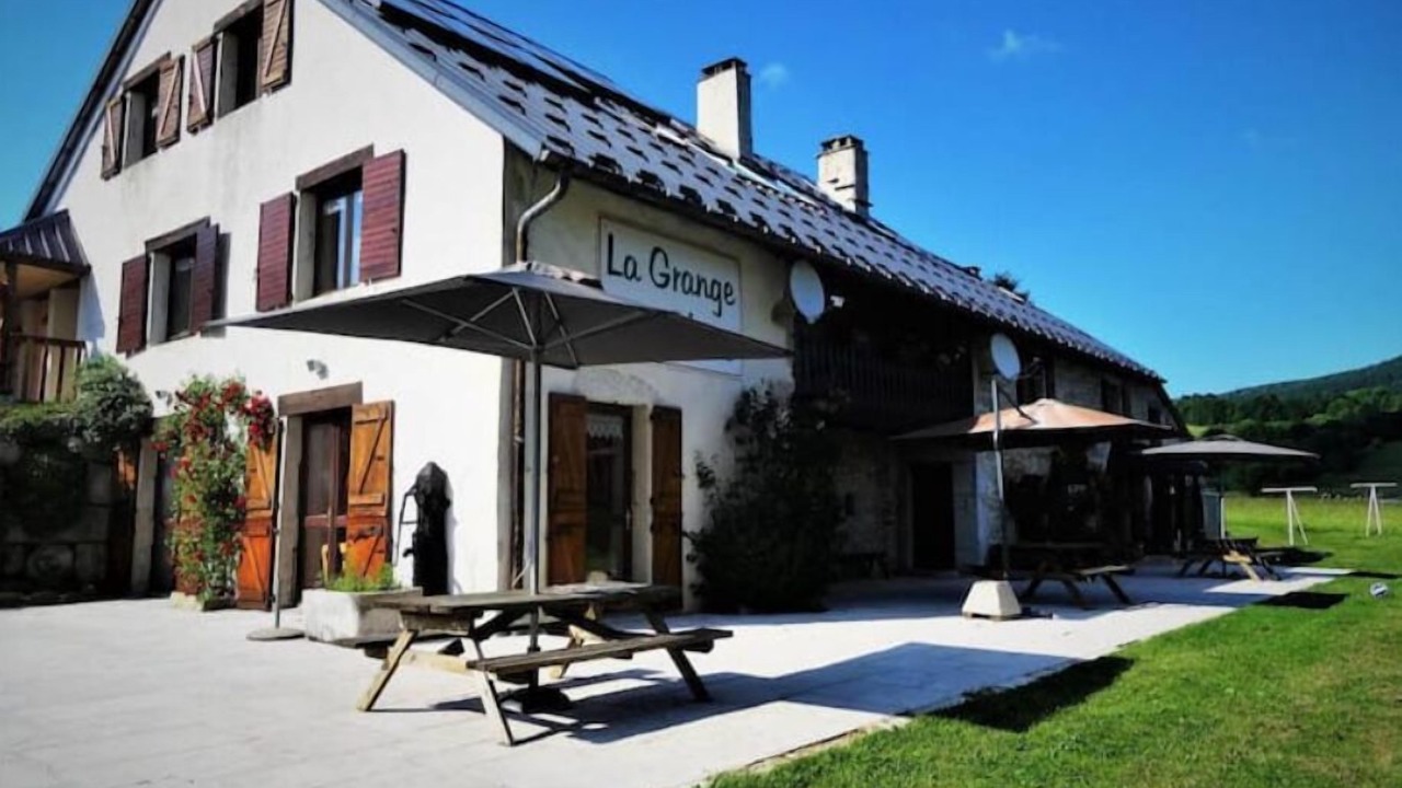 Photo of Outdoor in Hotonnes