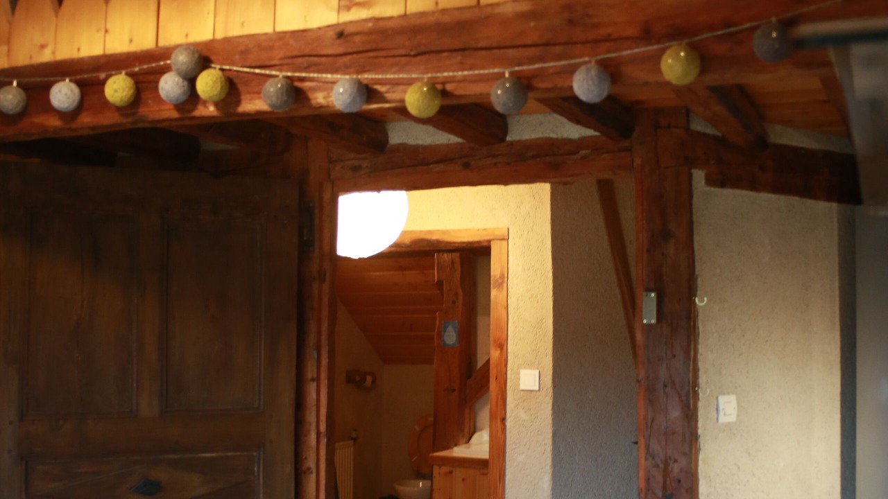 Photo of Others in Hotonnes