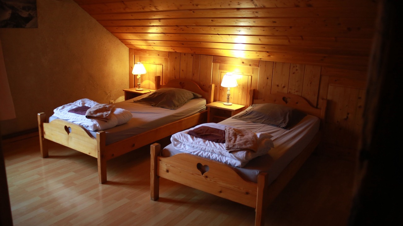 Photo of Others in Hotonnes