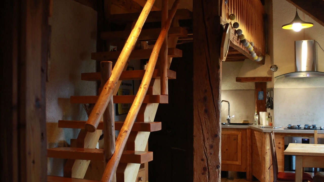 Photo of Others in Hotonnes