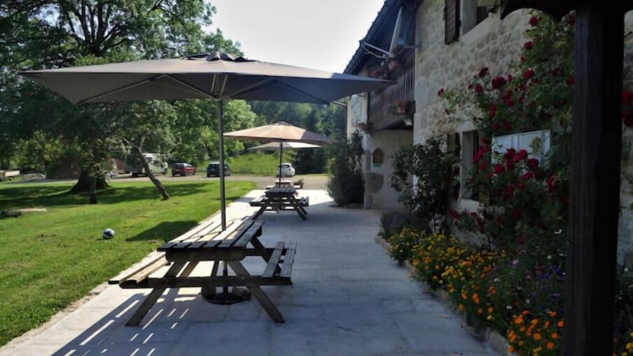 Photo of Patio Balcony in Hotonnes