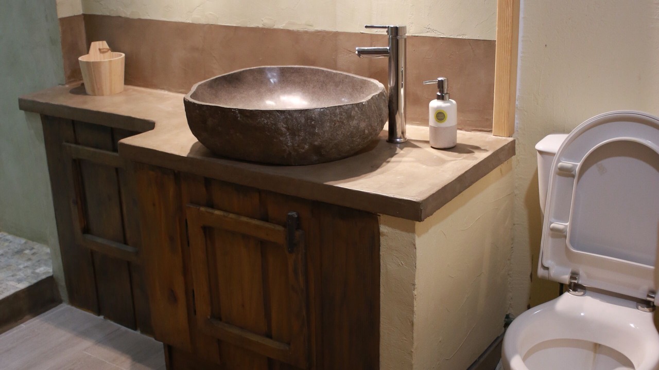 Photo of Others in Hotonnes