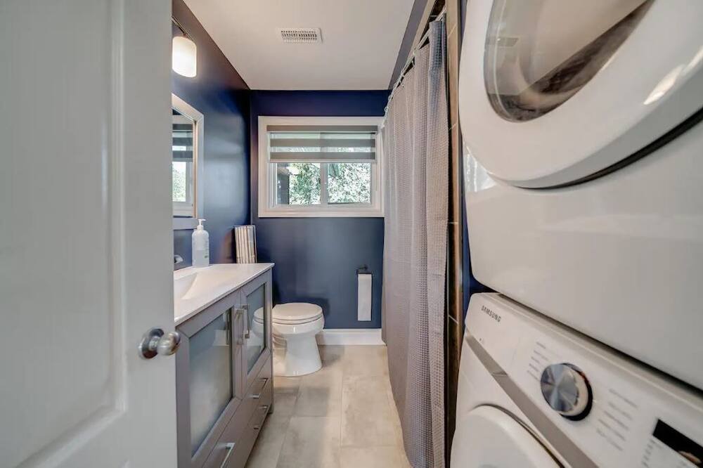 Photo of Others in Romney
