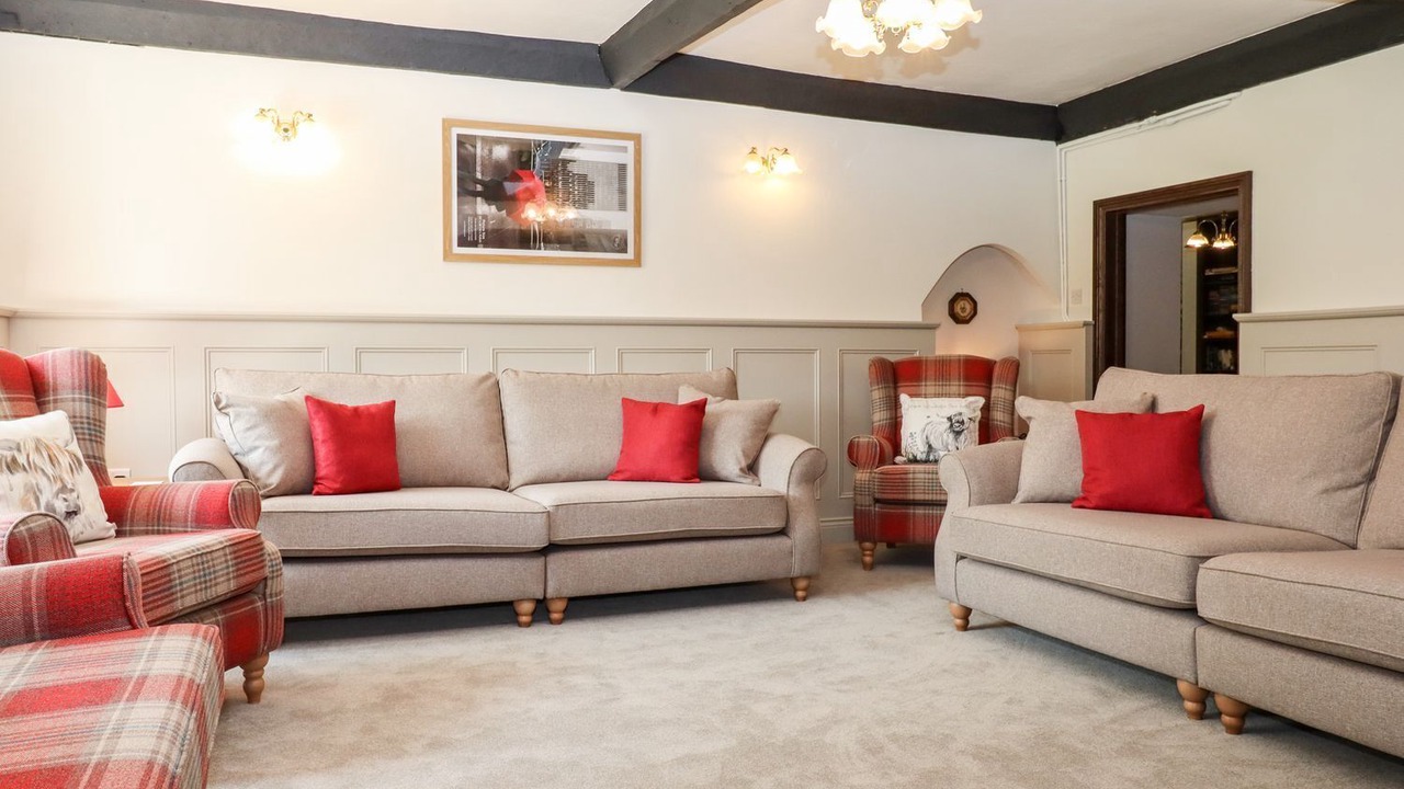 Photo of Livingroom in Compton Martin