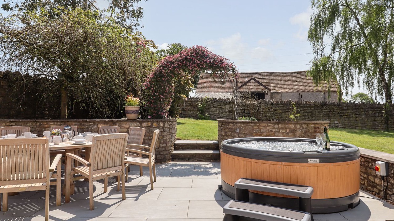 Photo of Outdoor in Compton Martin