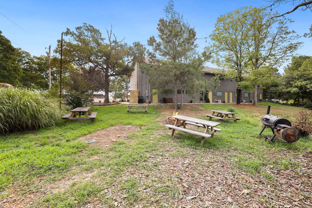 Photo of Outdoor in Mountainburg