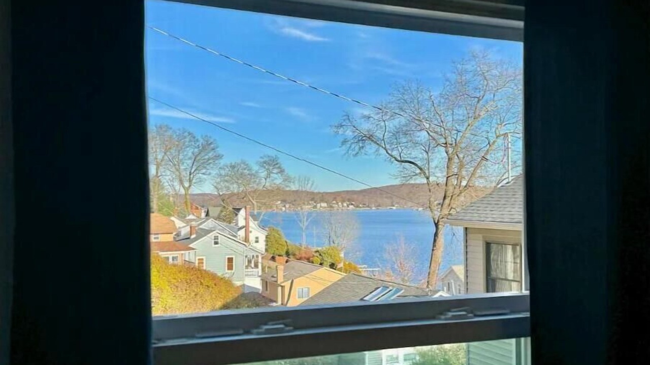 Photo of Others in Glasser