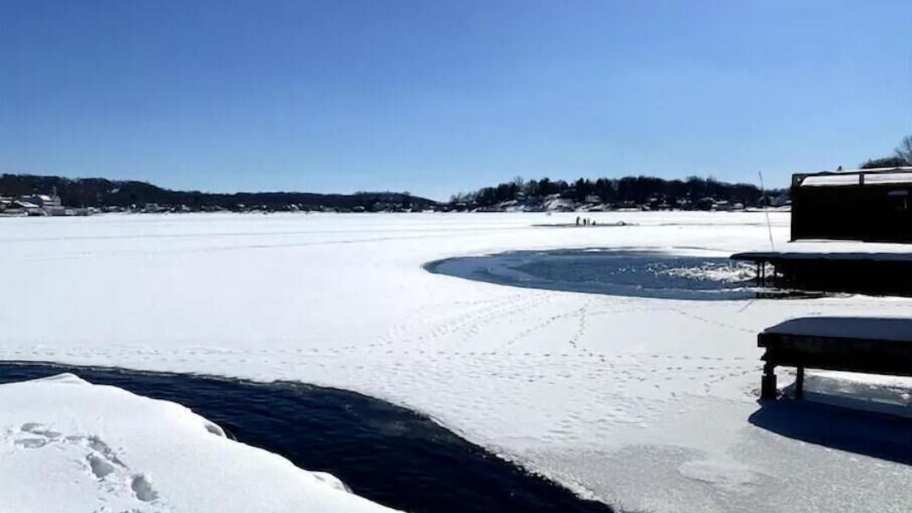 Photo of Others in Glasser