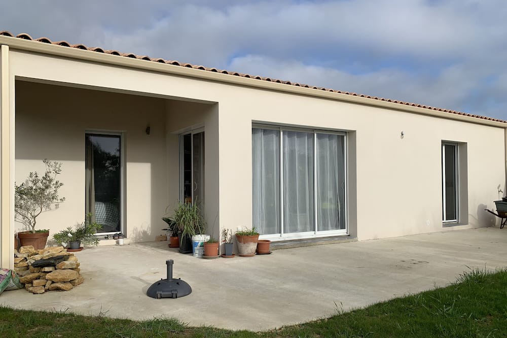 Photo of Outdoor in La Jarrie