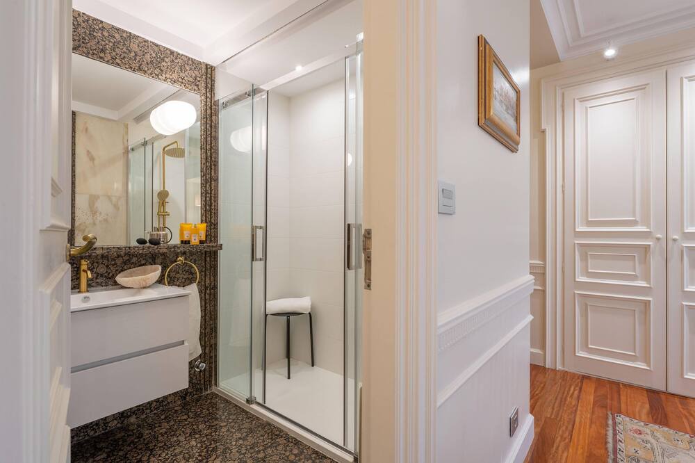 Photo of Bathroom in San Sebastian Centro