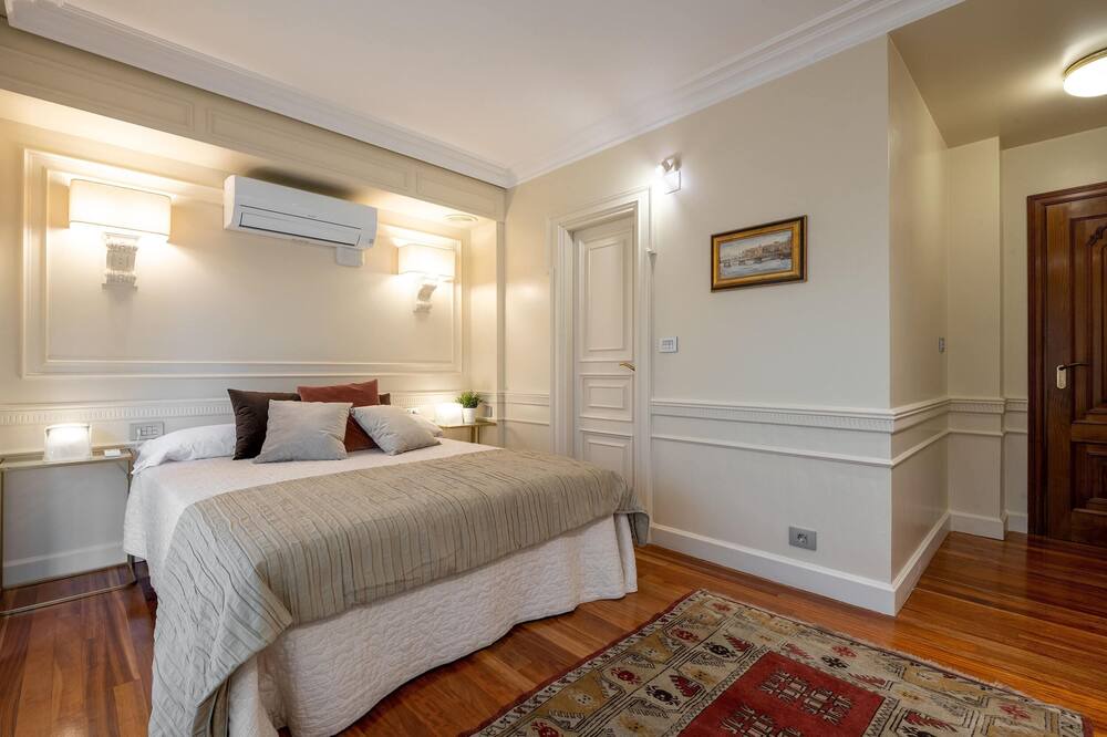 Photo of Bedroom in San Sebastian Centro