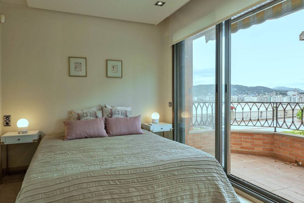 Photo of Bedroom in San Sebastian Centro