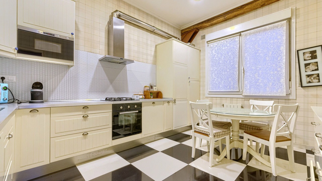Photo of Kitchen in Abando