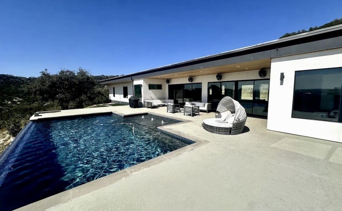 Photo of Outdoor in Jonestown