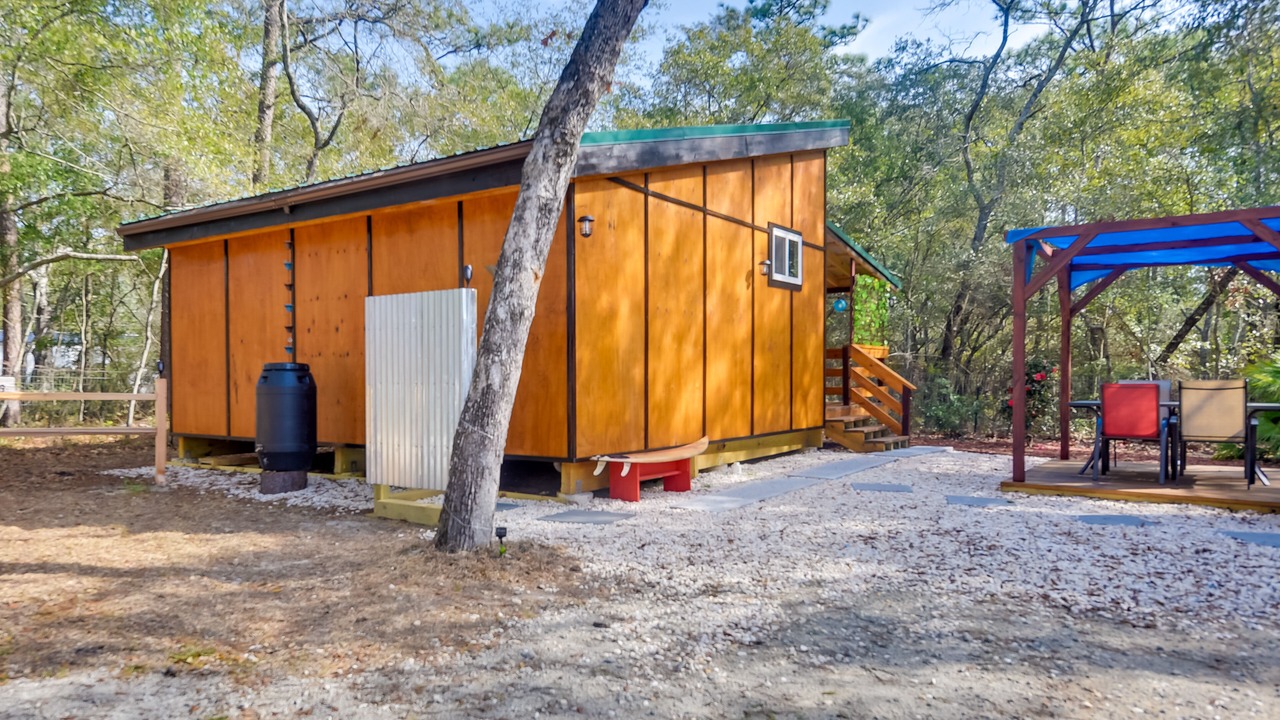 Photo of Outdoor in Supply