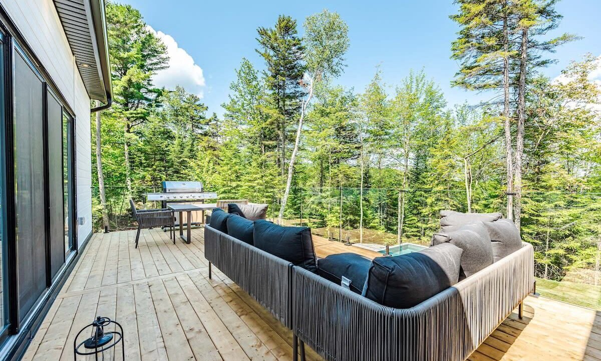 Photo of Outdoor in West End