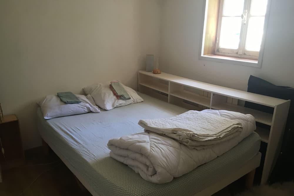 Photo of Bedroom in Crest