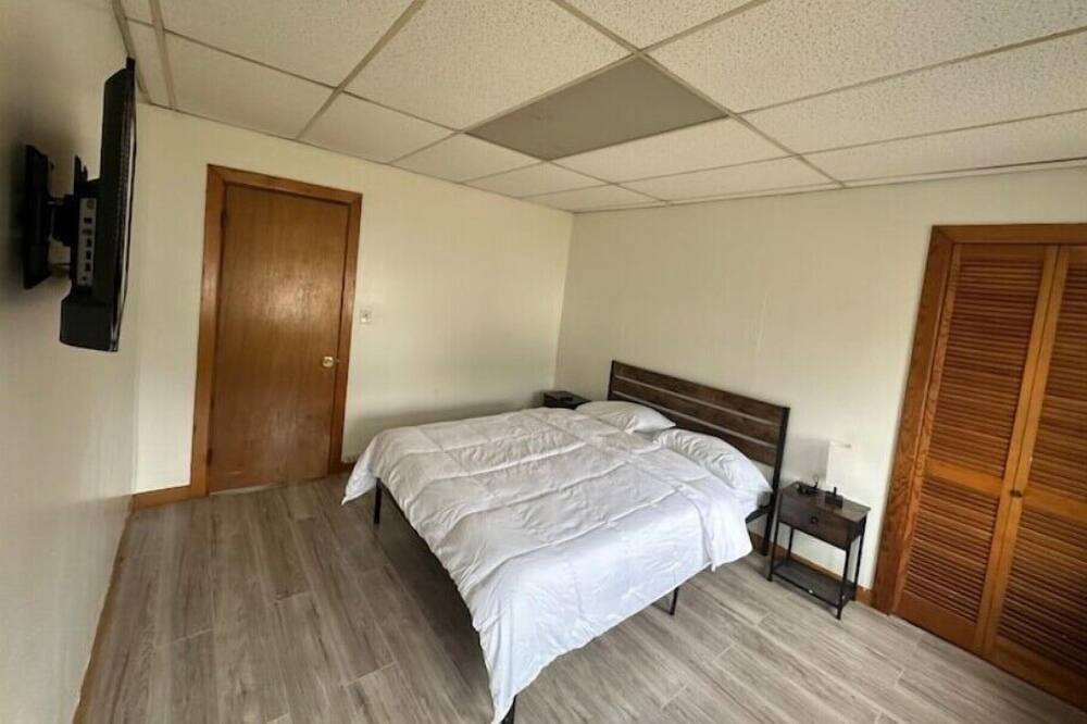 Photo of Bedroom in Waterbury