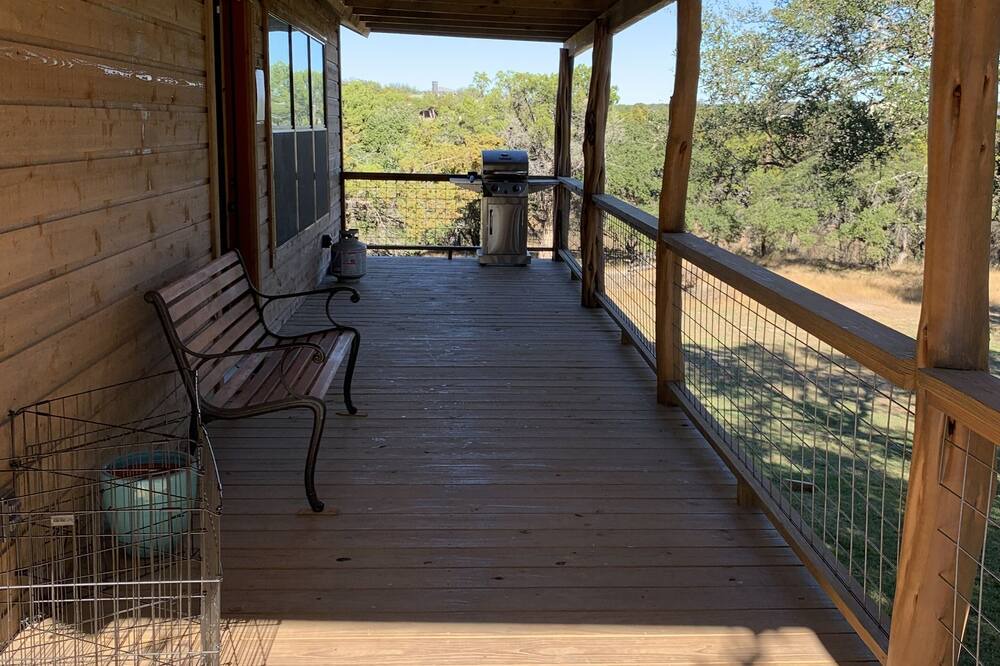 Photo of Patio Balcony in Edgewater Beach
