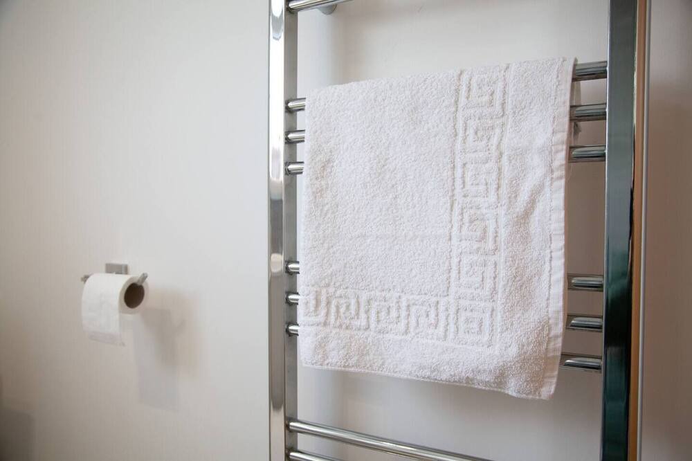 Photo of Bathroom in St Ives