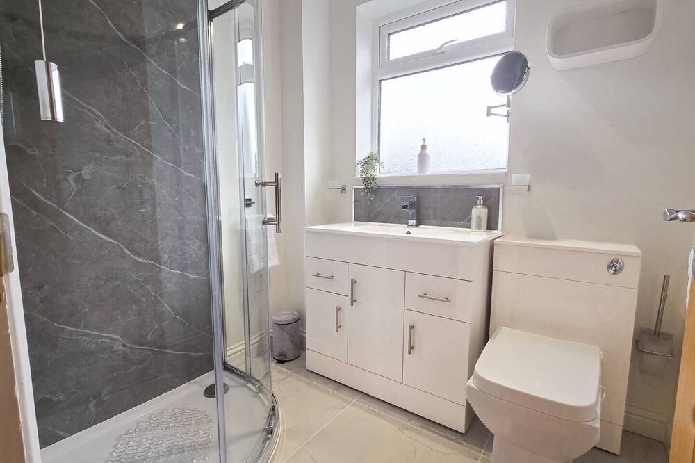 Photo of Bathroom in St Ives