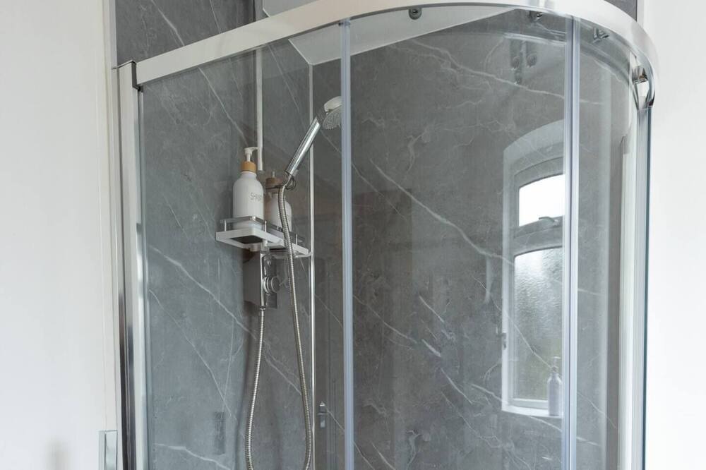 Photo of Bathroom in St Ives