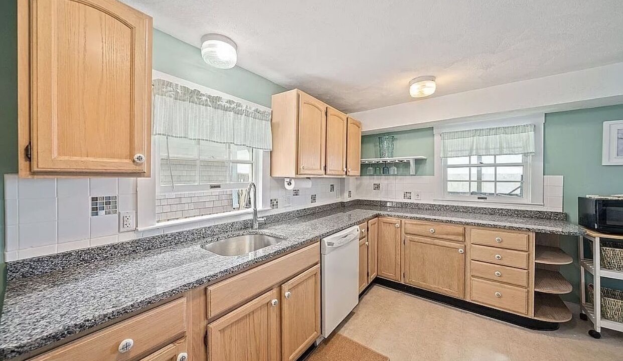 Photo of Kitchen in Brant Rock