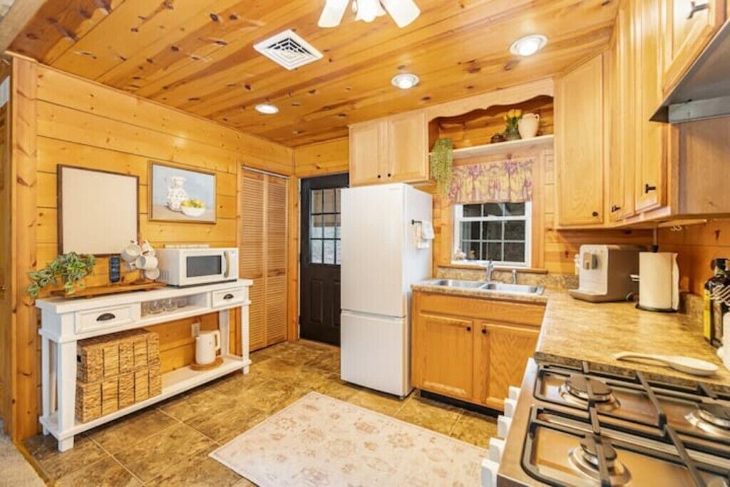 Photo of Kitchen in Biglerville