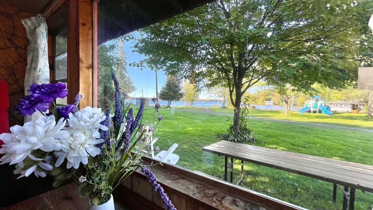 Photo of Outdoor in Rosedale