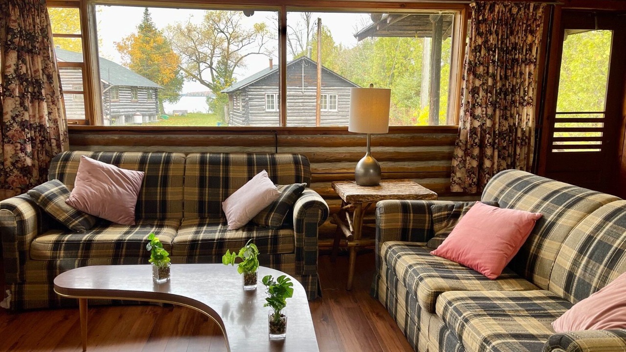 Photo of Livingroom in Rosedale