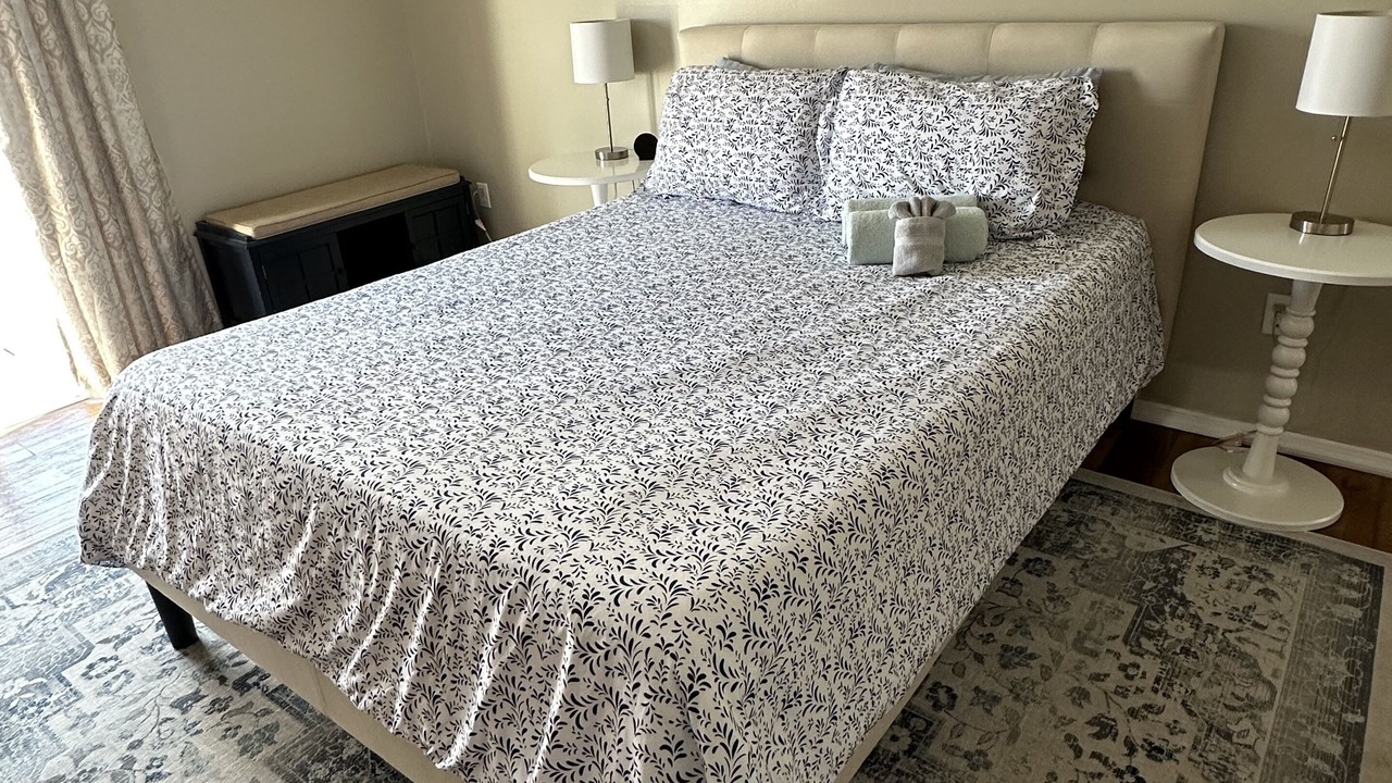 Photo of Bedroom in Town of Benton