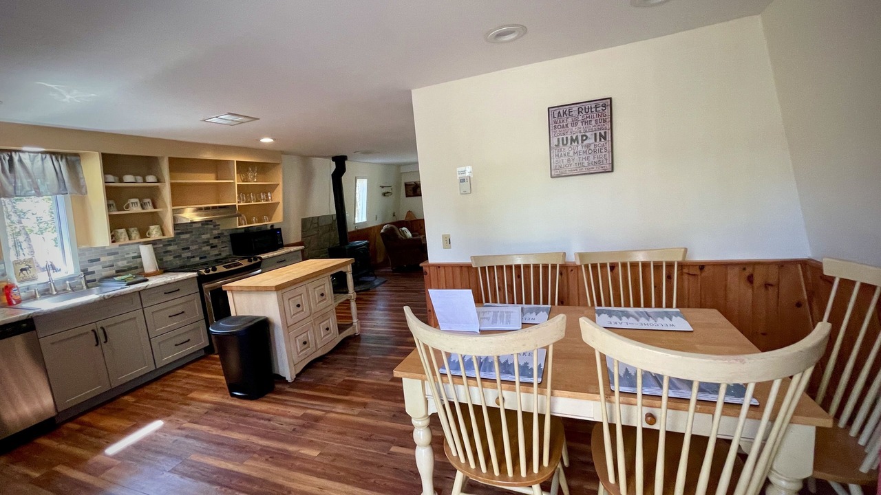 Photo of Livingroom in Beaver Cove