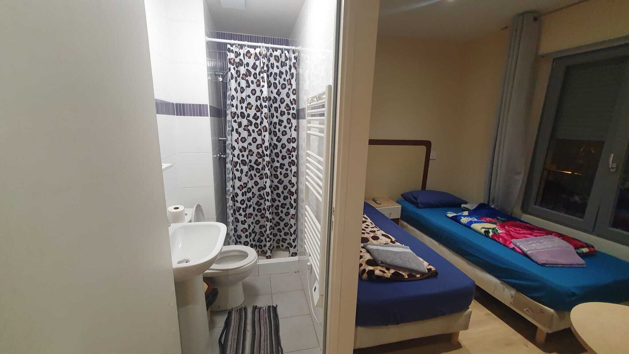 Photo of Bathroom in La Courneuve