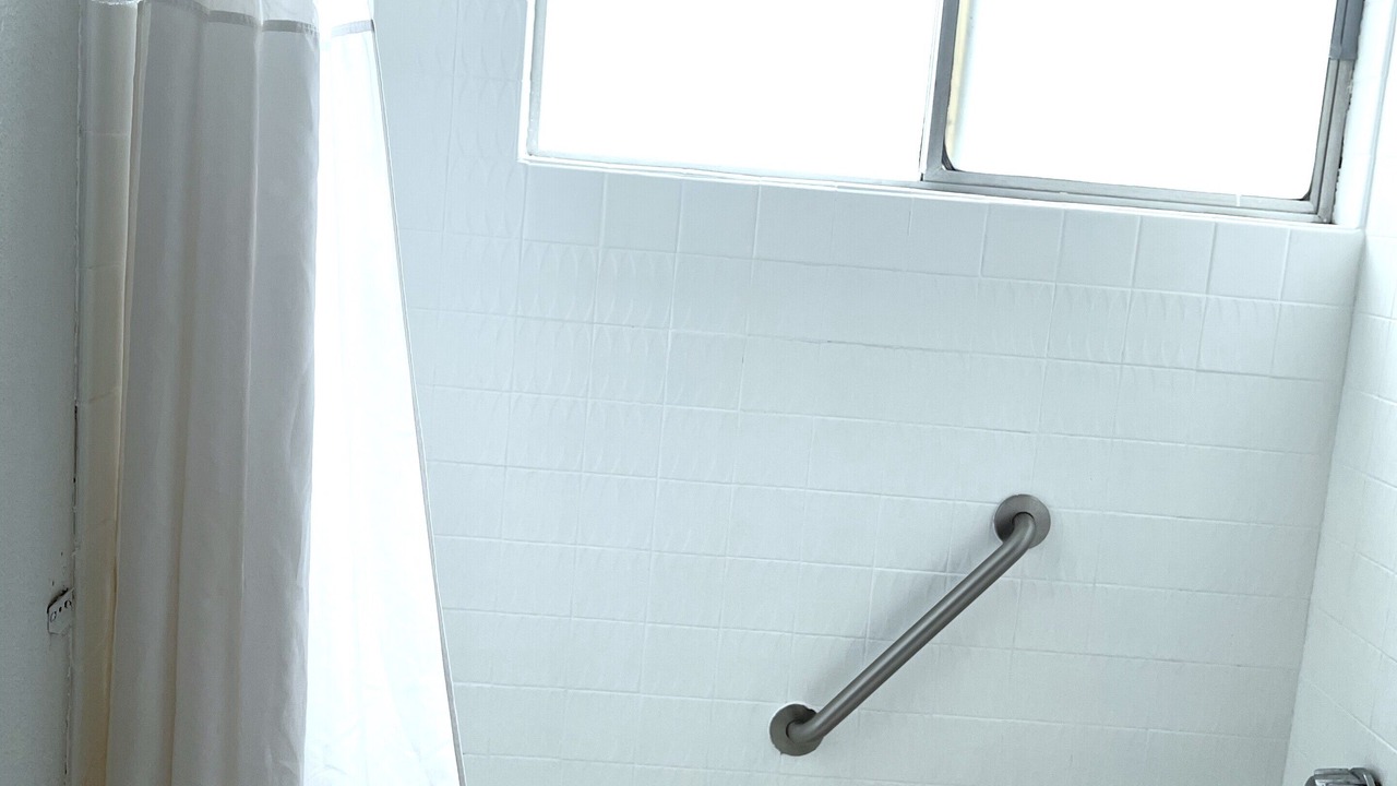 Photo of Bathroom in Auburn