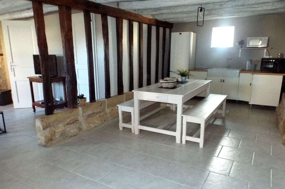 Photo of Others in Drevant