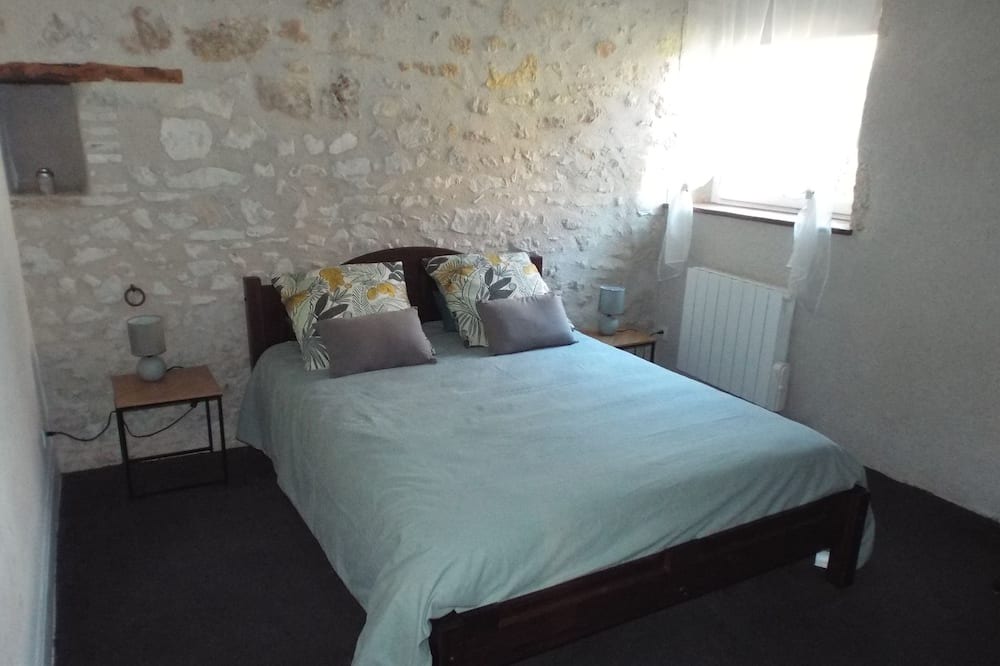 Photo of Bedroom in Drevant