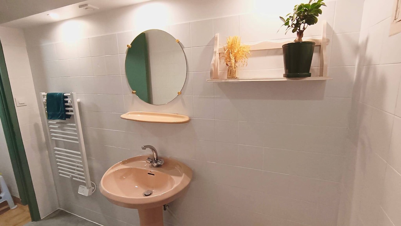 Photo of Bathroom in Lodeve