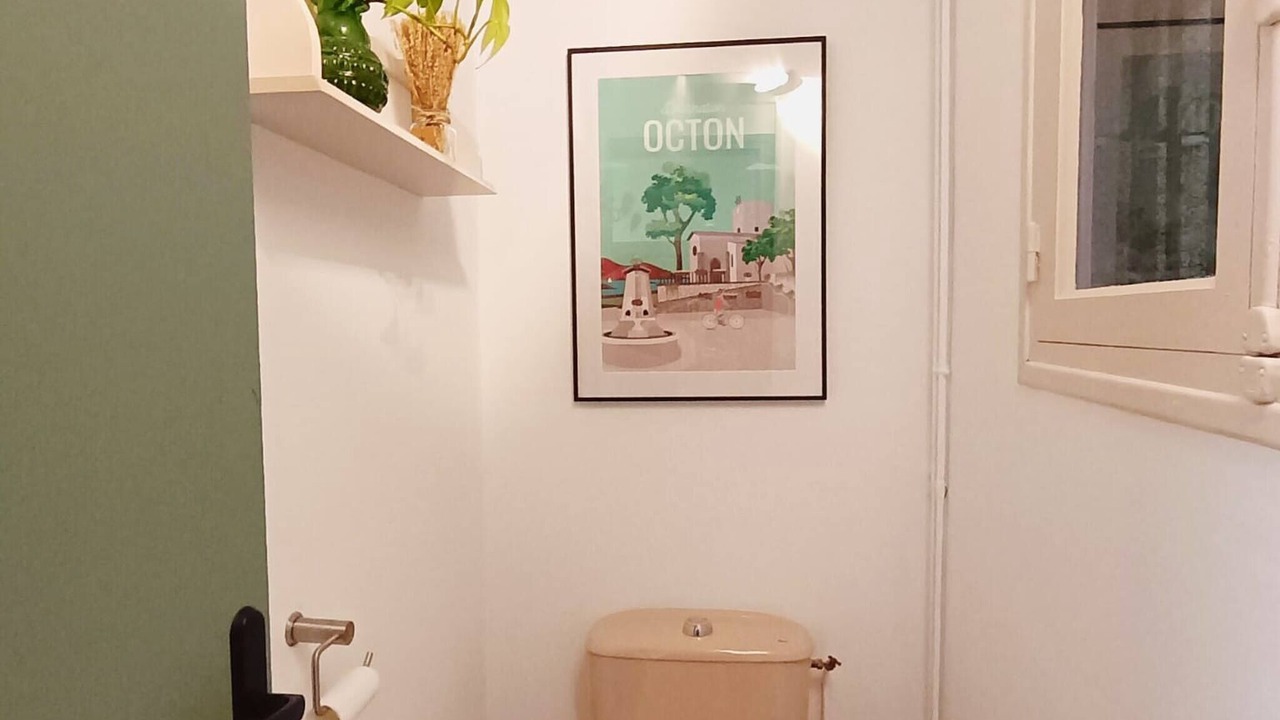 Photo of Bathroom in Lodeve