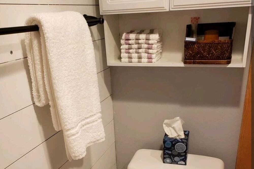 Photo of Bathroom in Lufkin