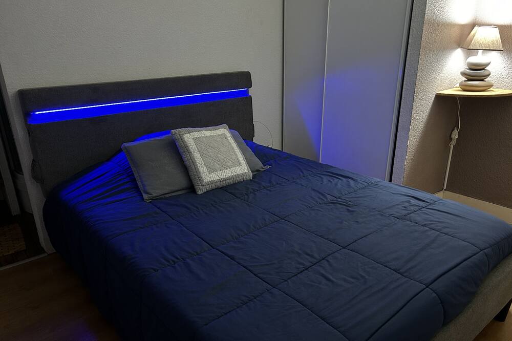 Photo of Bedroom in Luzenac