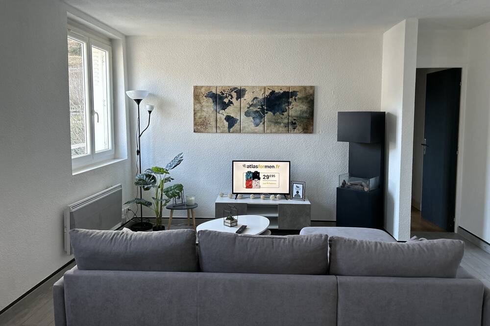 Photo of Livingroom in Luzenac
