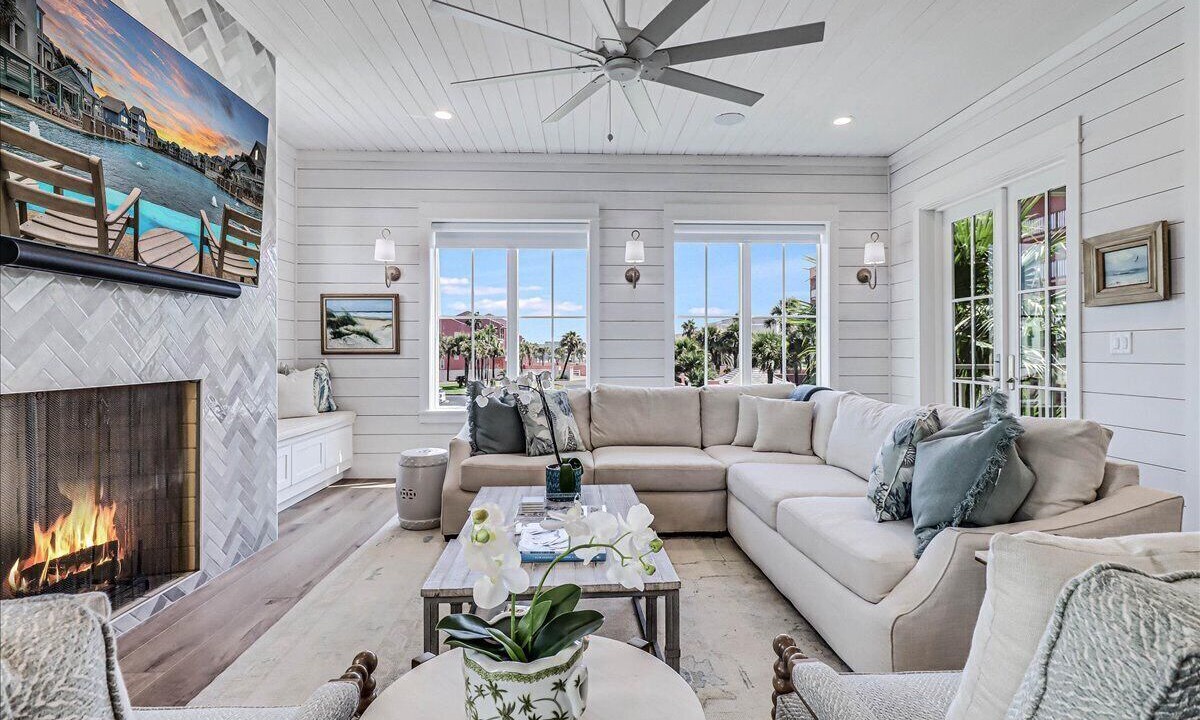 Photo of Others in Cinnamon Shore