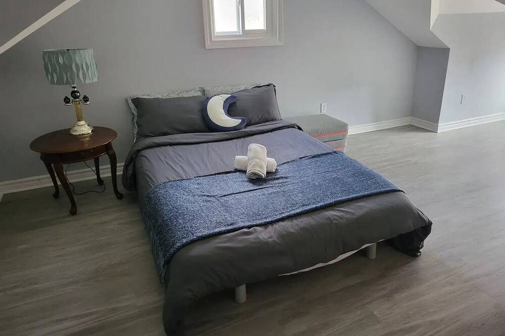 Photo of Bedroom in Lagoon City