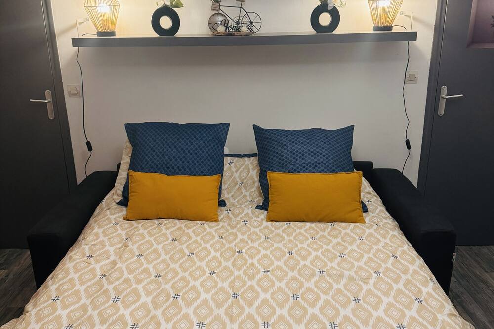Photo of Bedroom in Evreux